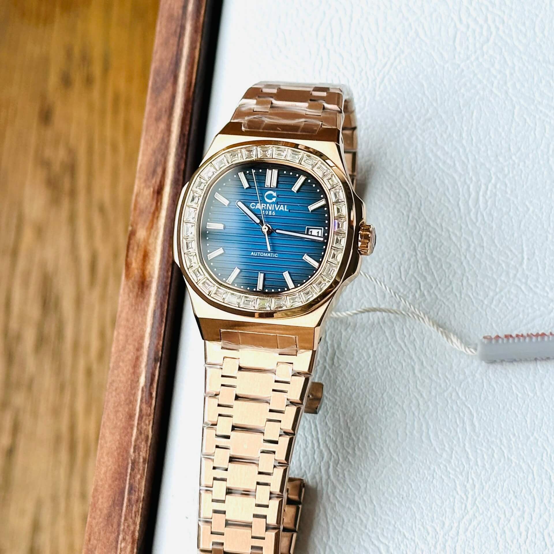 Carnival 8108G Rosegold Xanh( 8108G-VH-X)