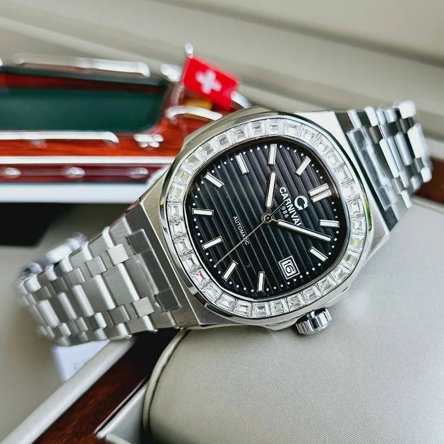 Carnival 8108G Bạc Đen ( 8108G-VT-D)