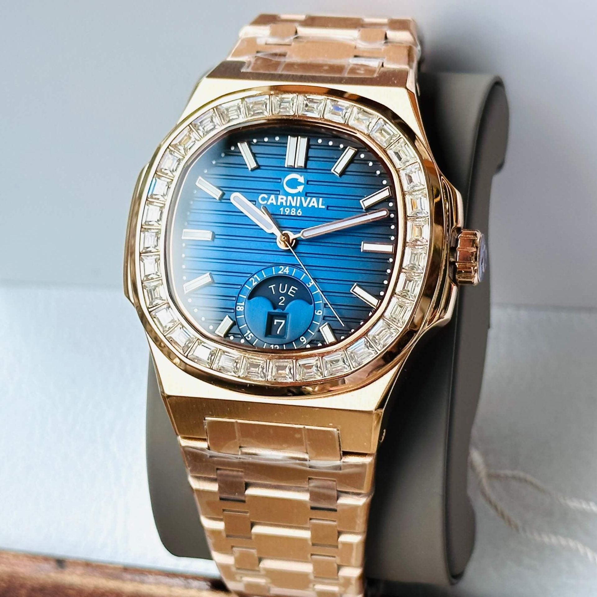Carnival 8110G Rosegold Xanh ( 8110G-VH-KL-X)