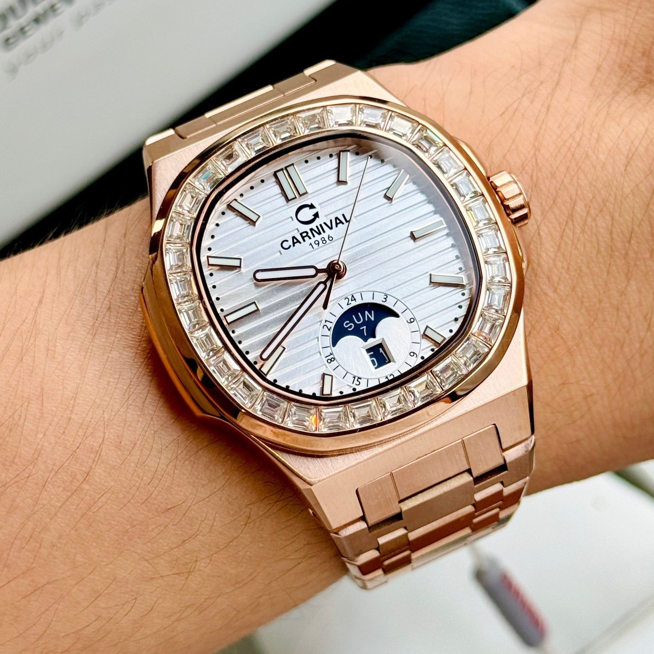 Carnival 8110G Rosegold Trắng ( 8110G-VH-T)