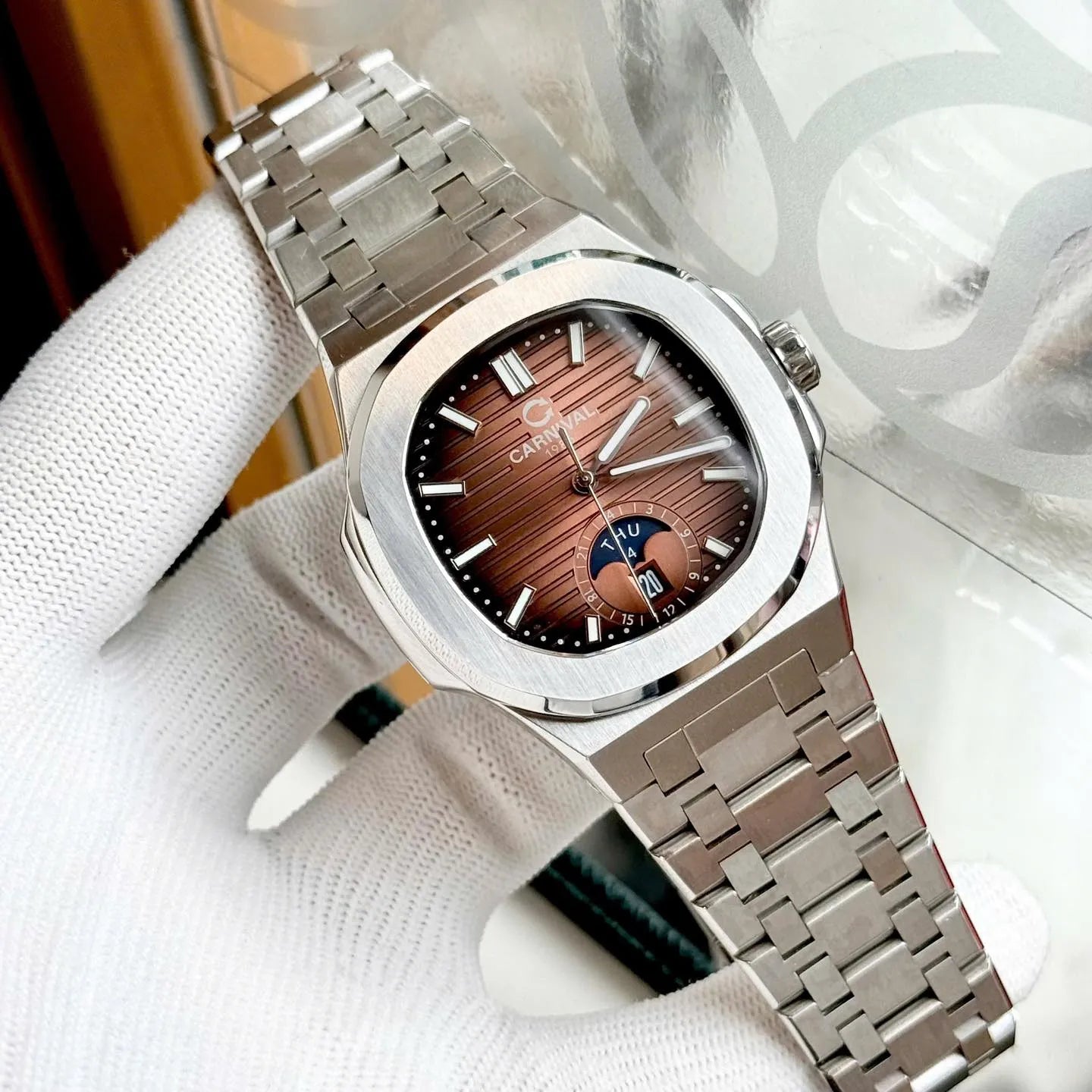 Carnival 8110G1 Bạc Nâu ( 8110G1-VT-N)