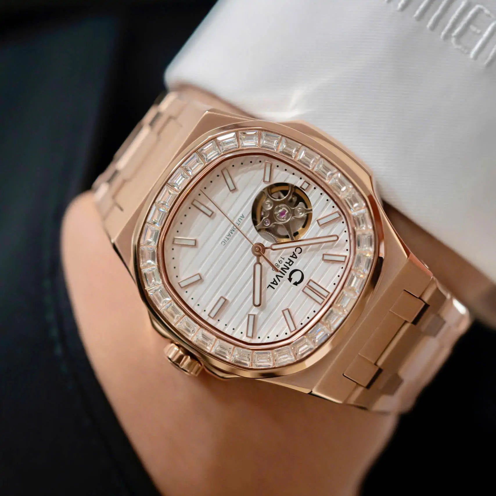 Carnival 8128G Rosegold Trắng ( 8128G-VH-T)