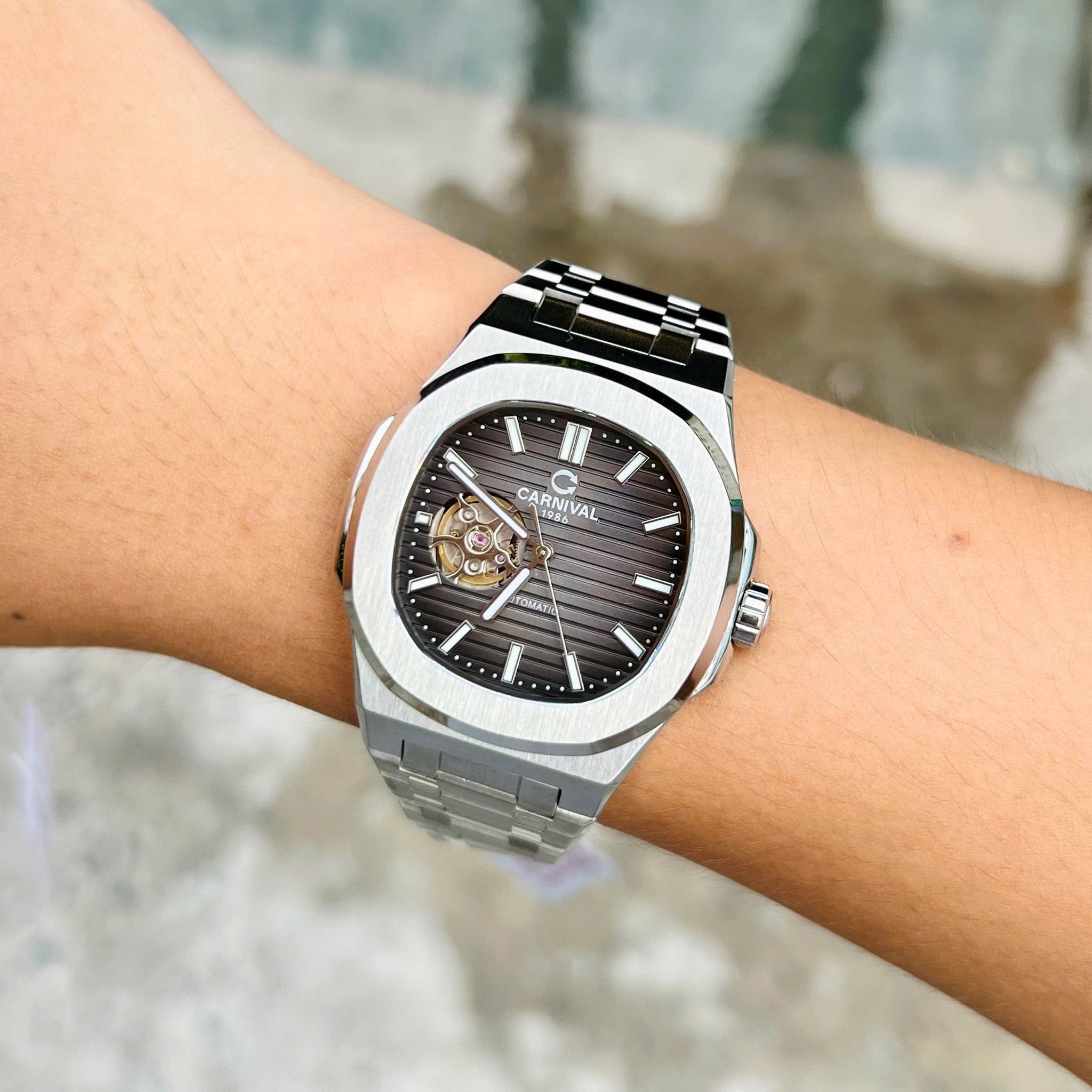 Carnival 8128G1 Bạc Xám ( 8128G1-VT-XAM)