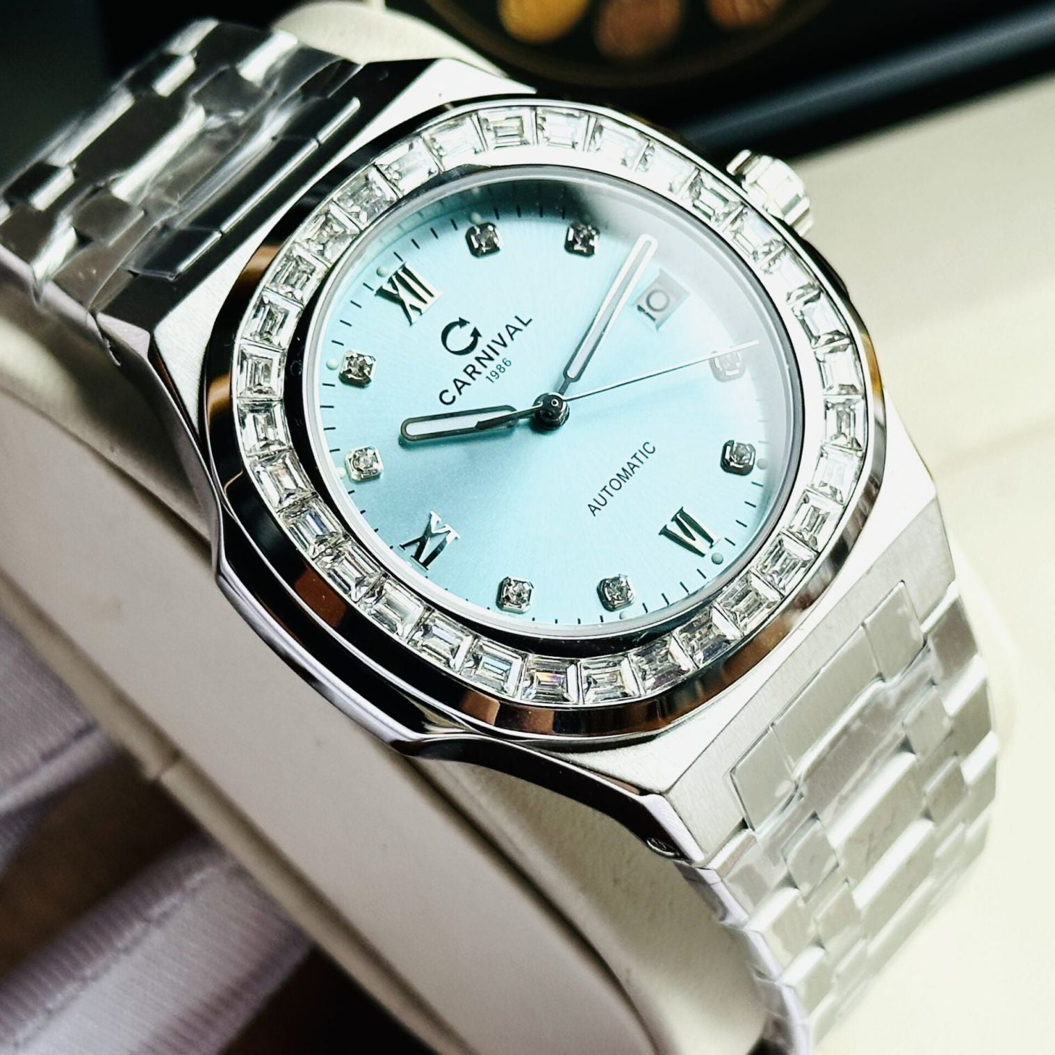 Carnival 8129G Bạc Tiffany ( 8129G-VT-XDT)