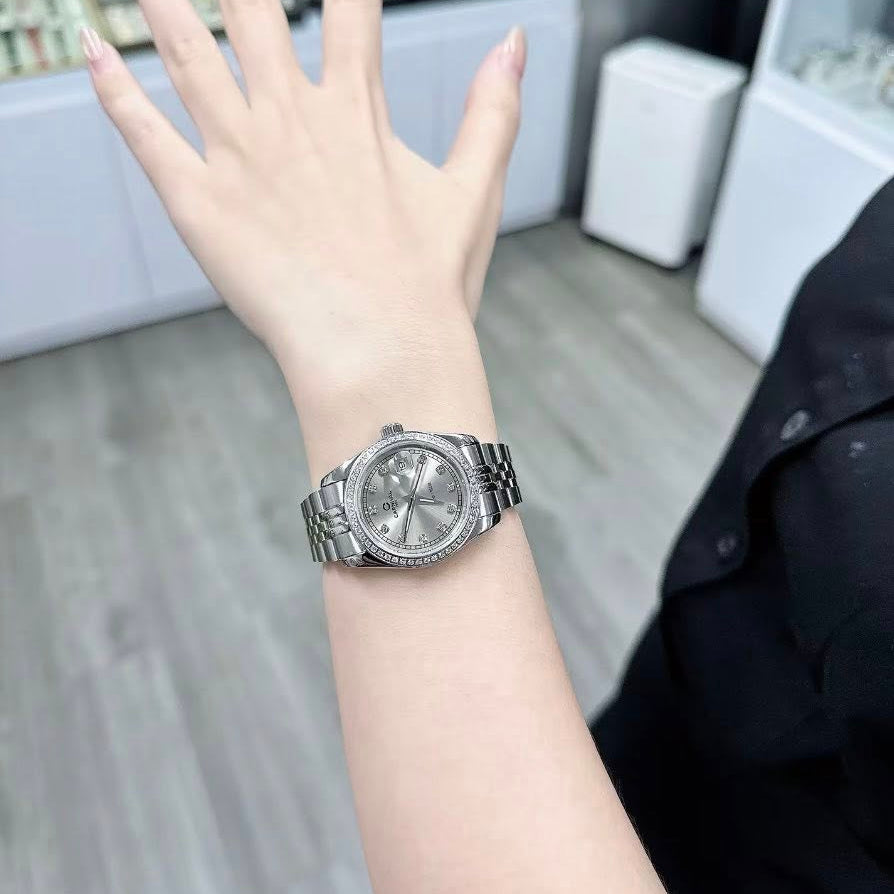 Carnival 8131L2 Bạc Xám ( 8131L2-VT-XAM)