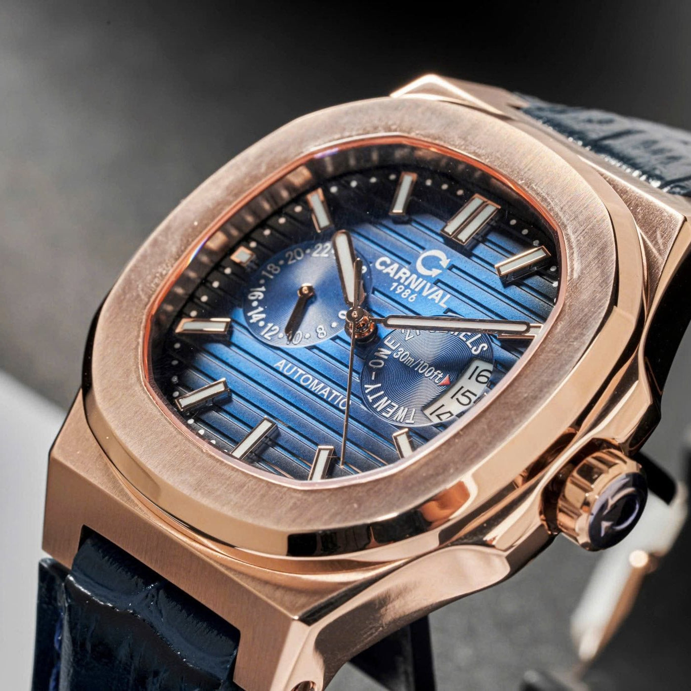 Carnival 8158G Rosegold Dây Da Xanh ( 8158G-VH-DD-X)