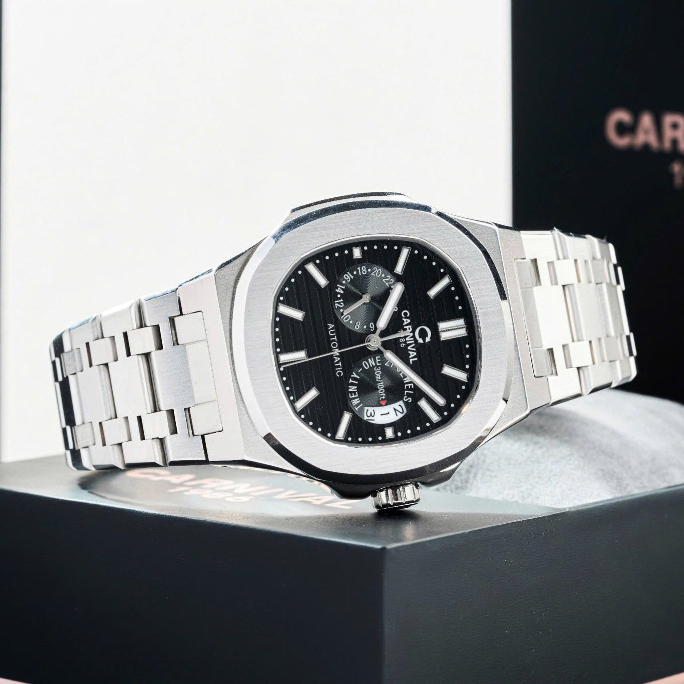 Carnival 8158G Bạc Đen ( 8158G-VT-D)