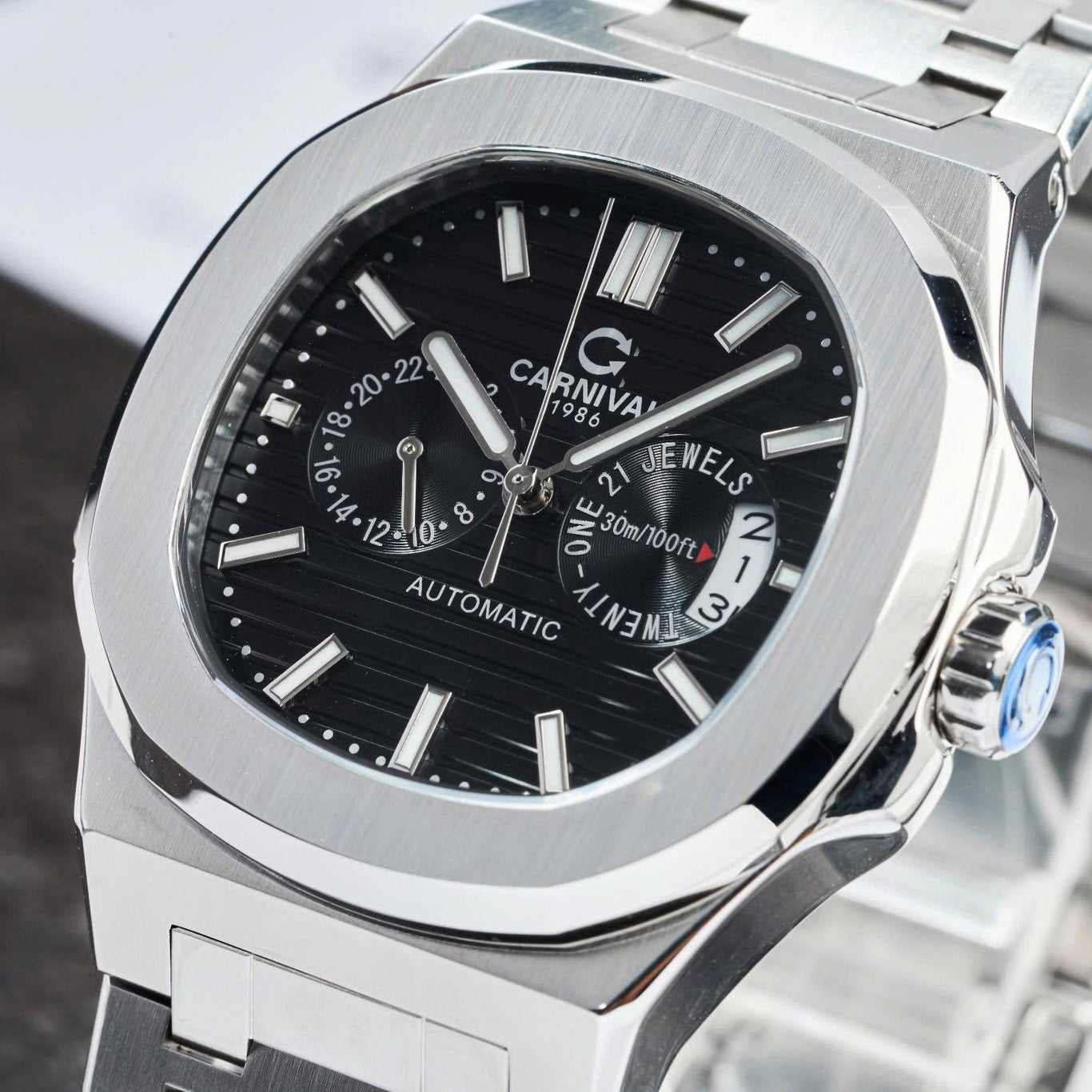 Carnival 8158G Bạc Đen ( 8158G-VT-D)