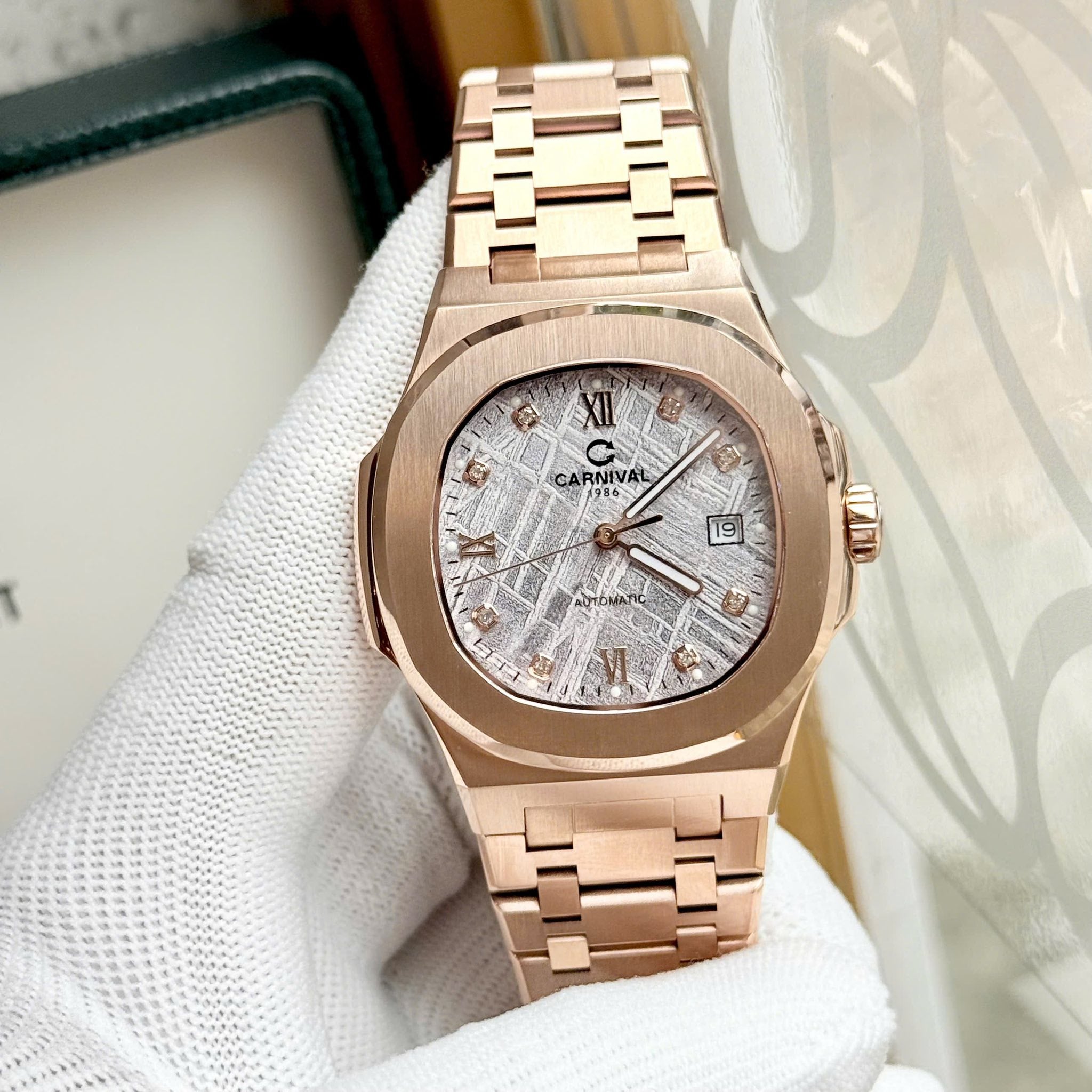 Carnival 8160G Rosegold Thiên Thạch ( 8160G-VH-TT)