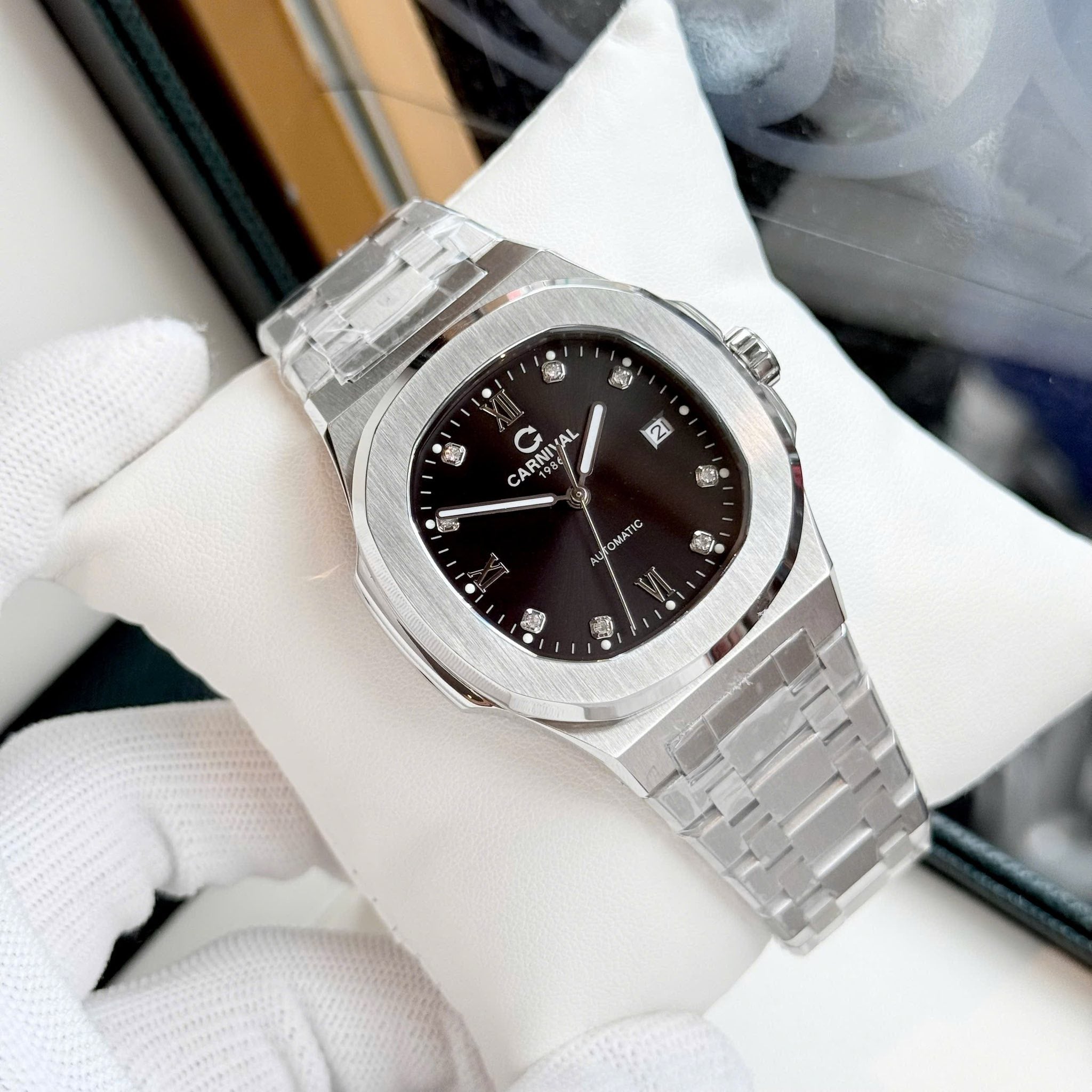 Carnival 8160G Bạc Đen ( 8160G-VT-D)
