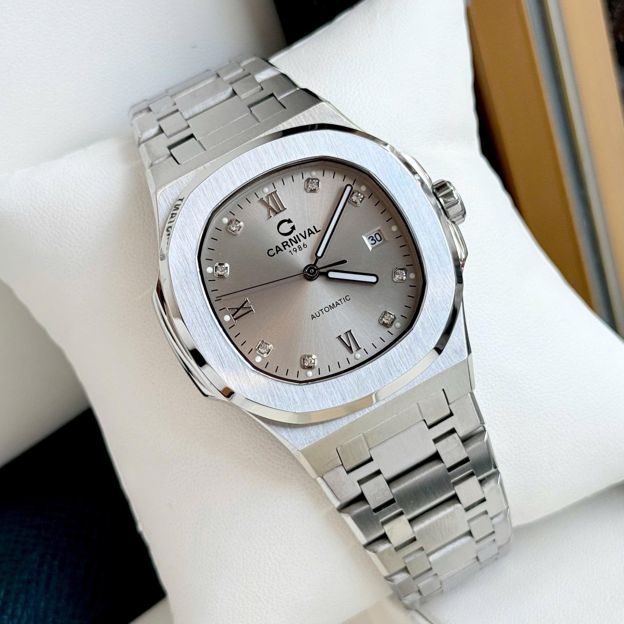 Carnival 8160G Bạc Xám ( 8160G-VT-XAM)