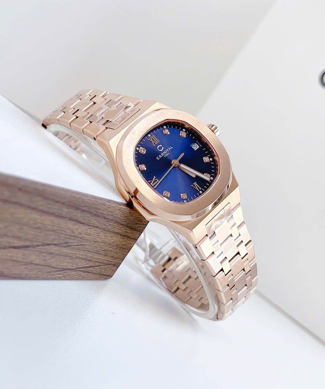 Carnival 8160L Rosegold Xanh ( 8160L-VH-X)