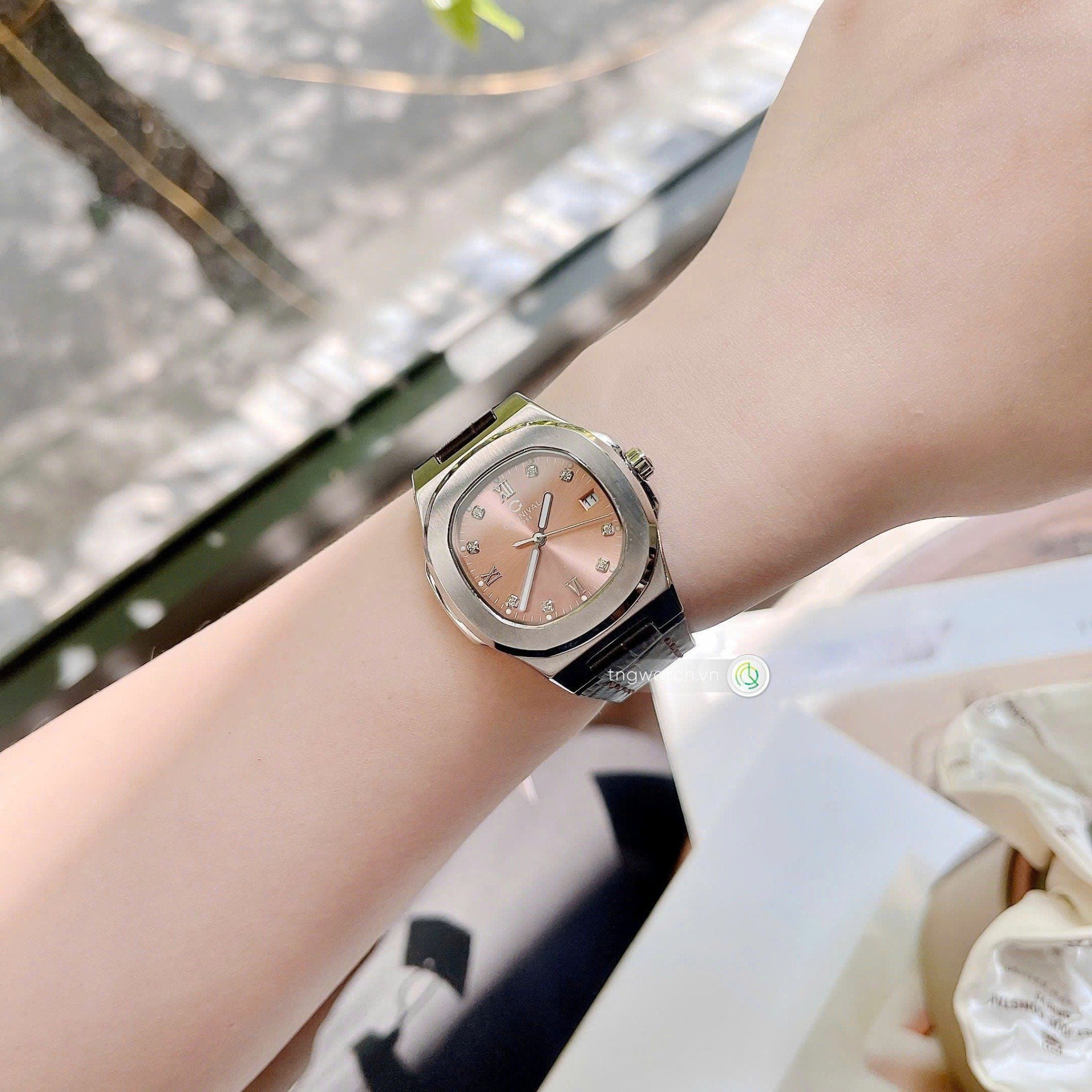 Carnival 8160L Rosegold Cá Hồi Dây Da ( 8160L-VT-DD-D)