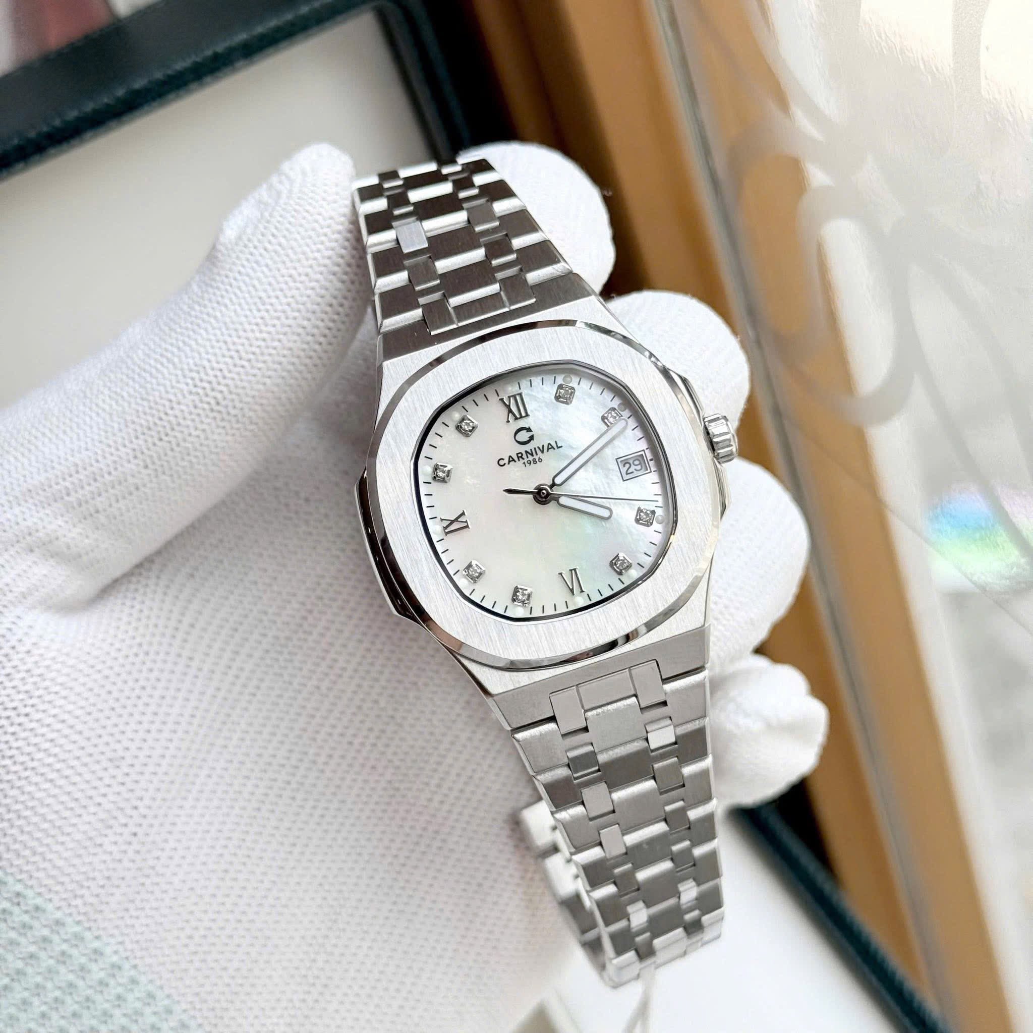 Carnival 8160L Bạc Xà Cừ Trắng ( 8160L-VT-TK)