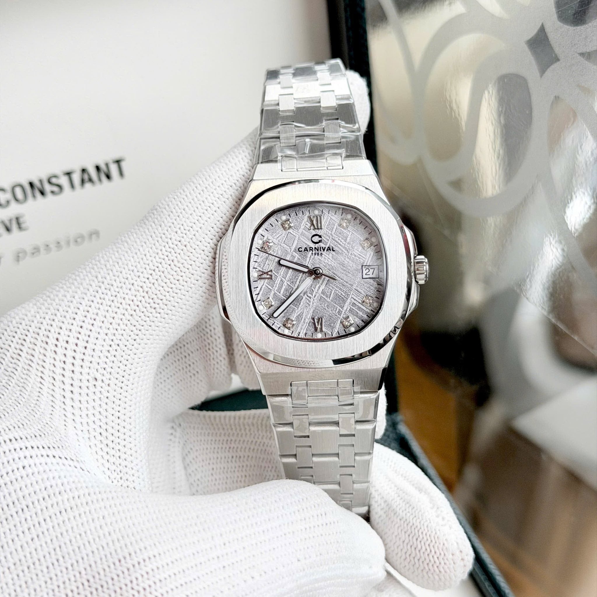Carnival 8160L Bạc Thiên Thạch ( 8160L-VT-TT)