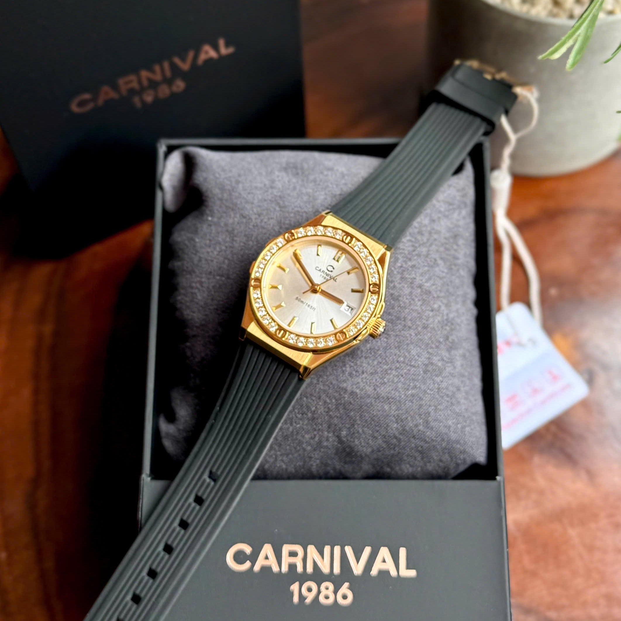 Carnival 8168L2 Gold Trắng ( 8168L2-VV-DCS-T)