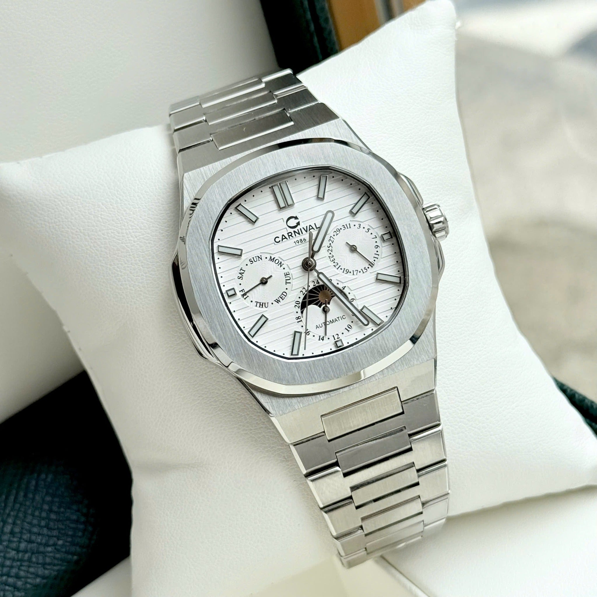 Carnival 8179G Bạc Trắng ( 8179G-VT-T)
