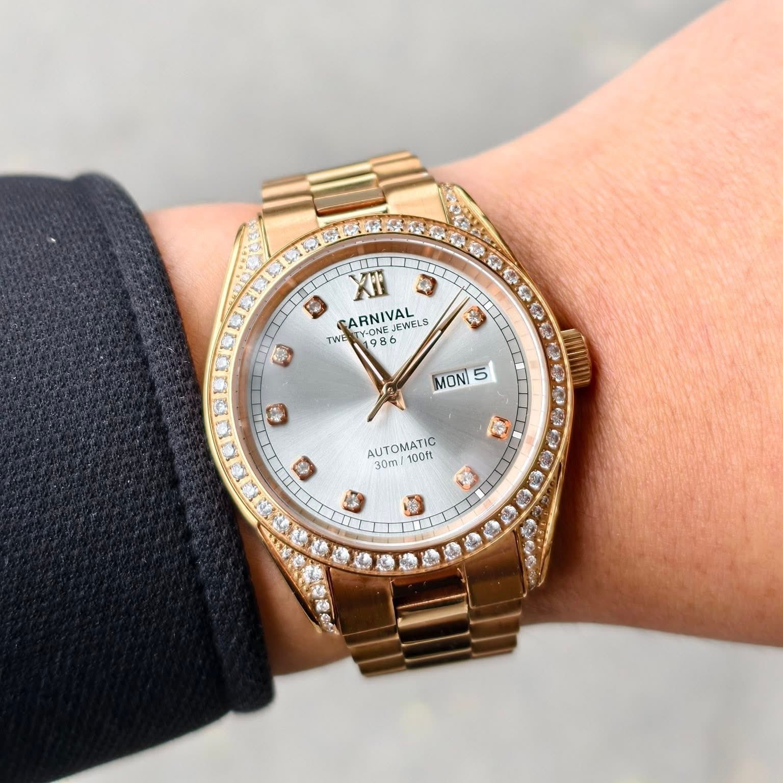 Carnival 8907G Rosegold Trắng ( 8907G-VH-T)