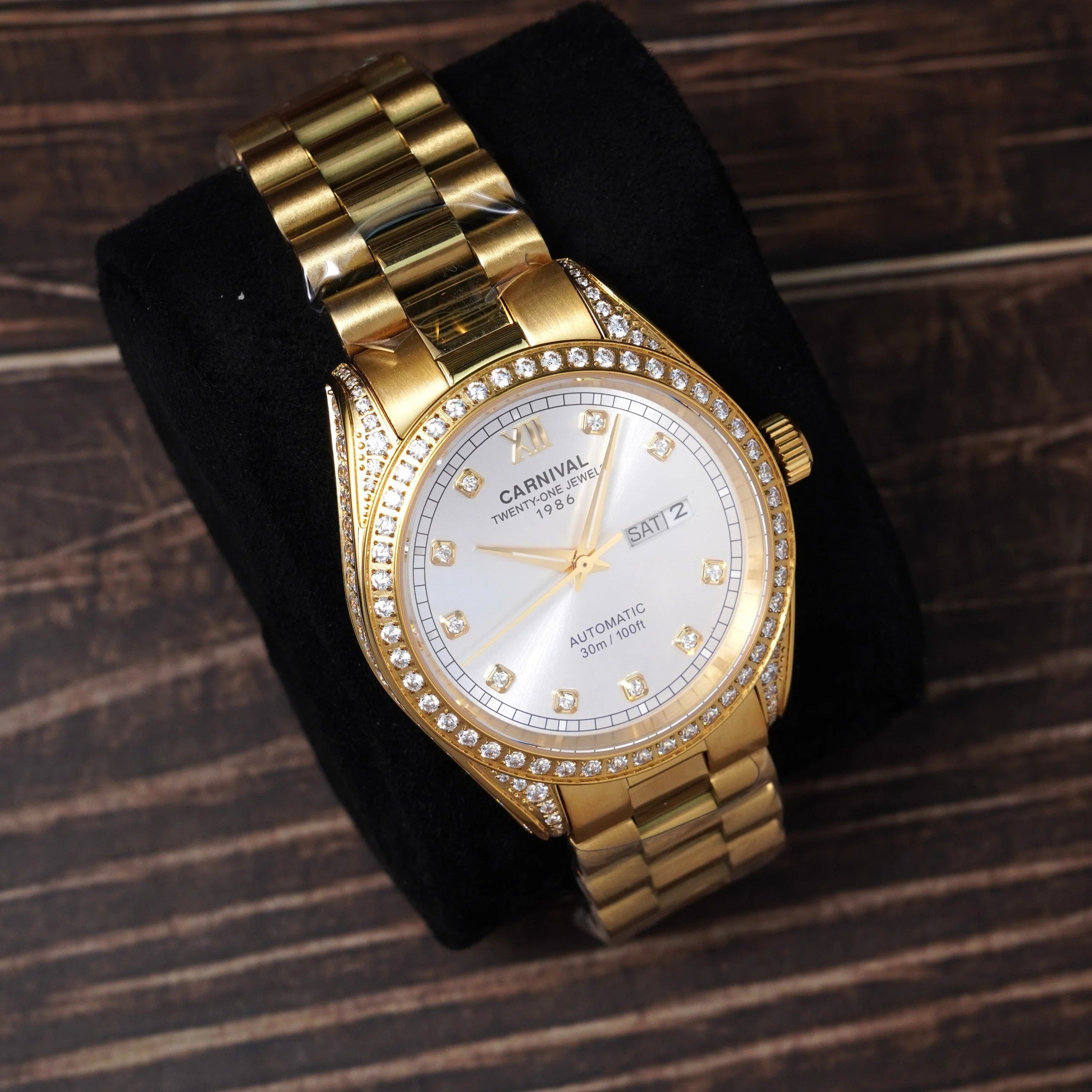 Carnival 8907G Gold Trắng ( 8907G-VV-T)