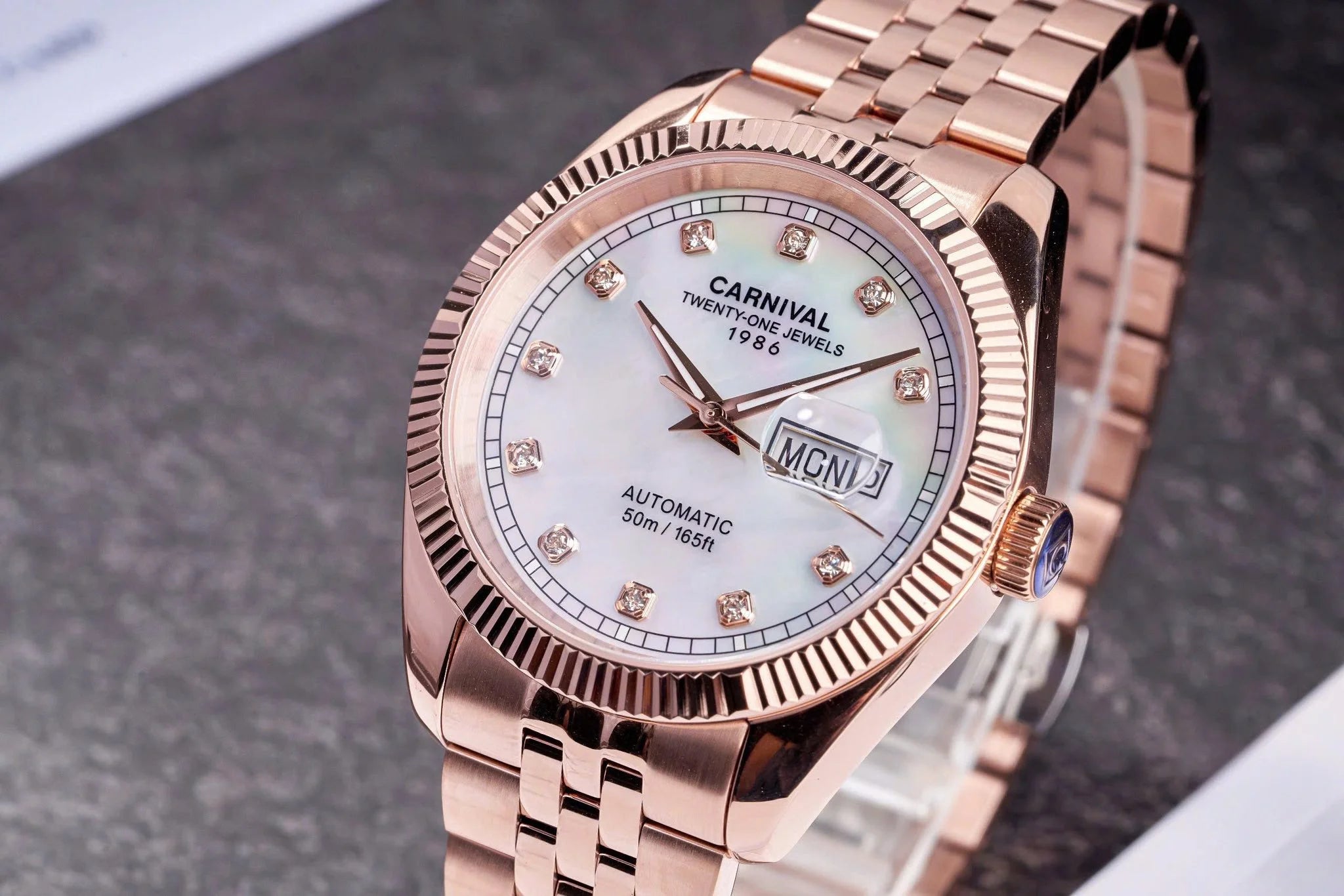 CARNIVAL 8131G-VH-TK