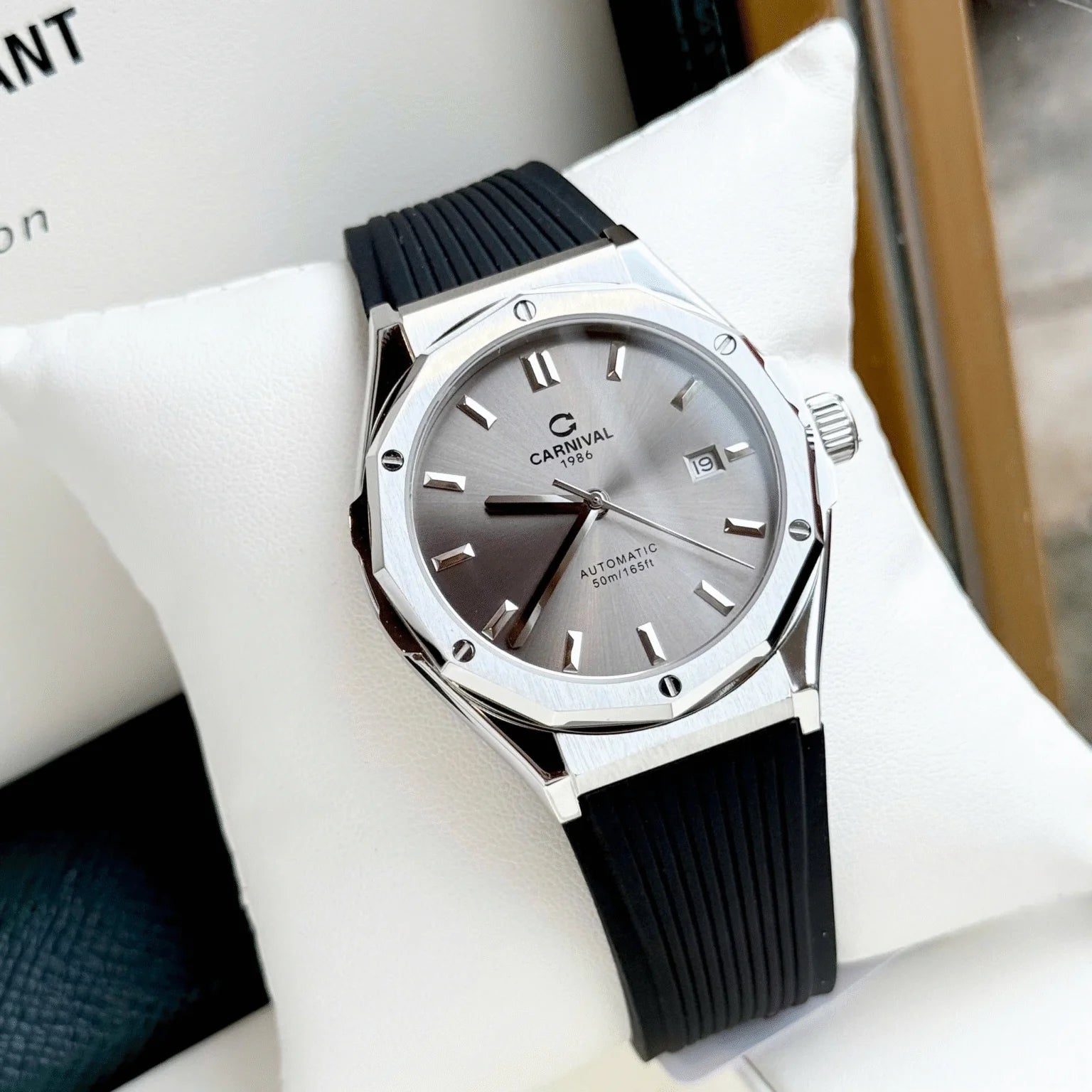 CARNIVAL 8168G-VT-DCS-XAM