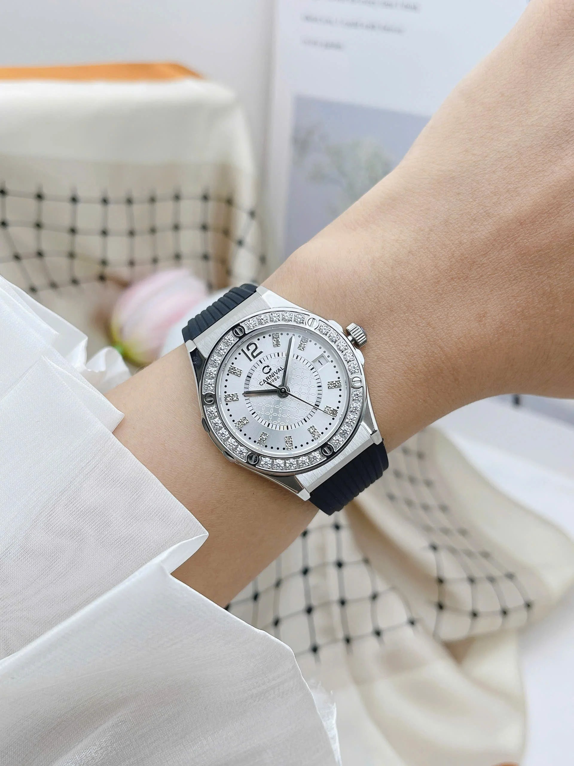 CARNIVAL 8173L2-VT-DCS-T